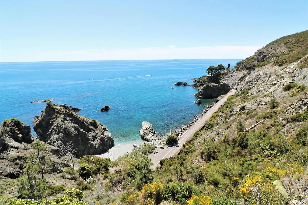 La Pulce Salata Apartment Levanto Italy