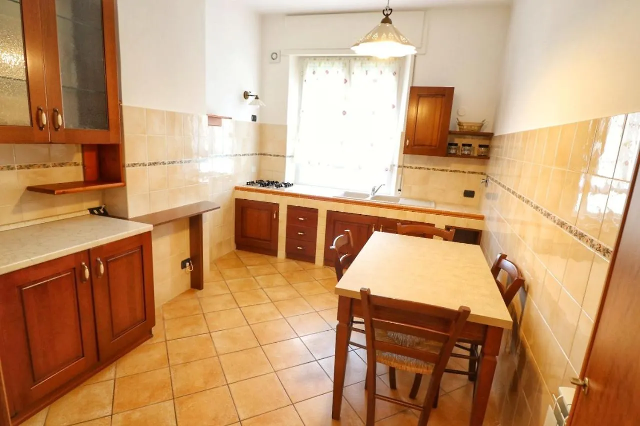 La Pulce Salata Apartment Levanto